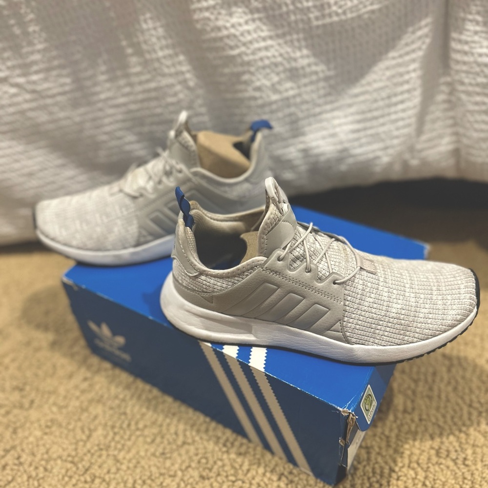 ADIDAS XPLR 3 BIG KID SIZE 6 EQUIVALENT TO WOMENS 8